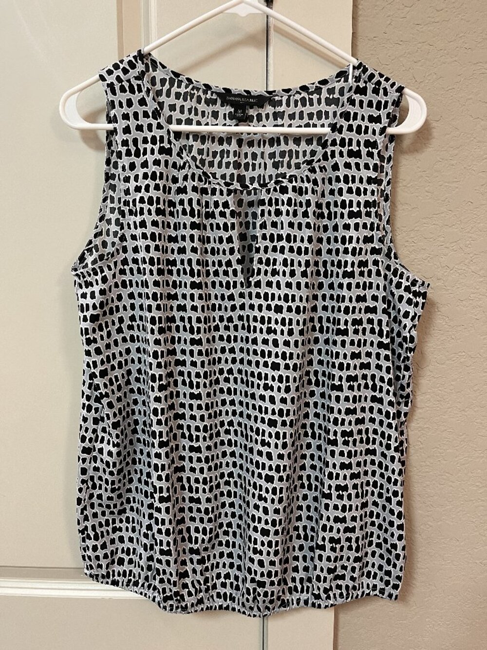 Banana Republic Women's Blue Work Sleeveless Tank Blouse Shirt Top